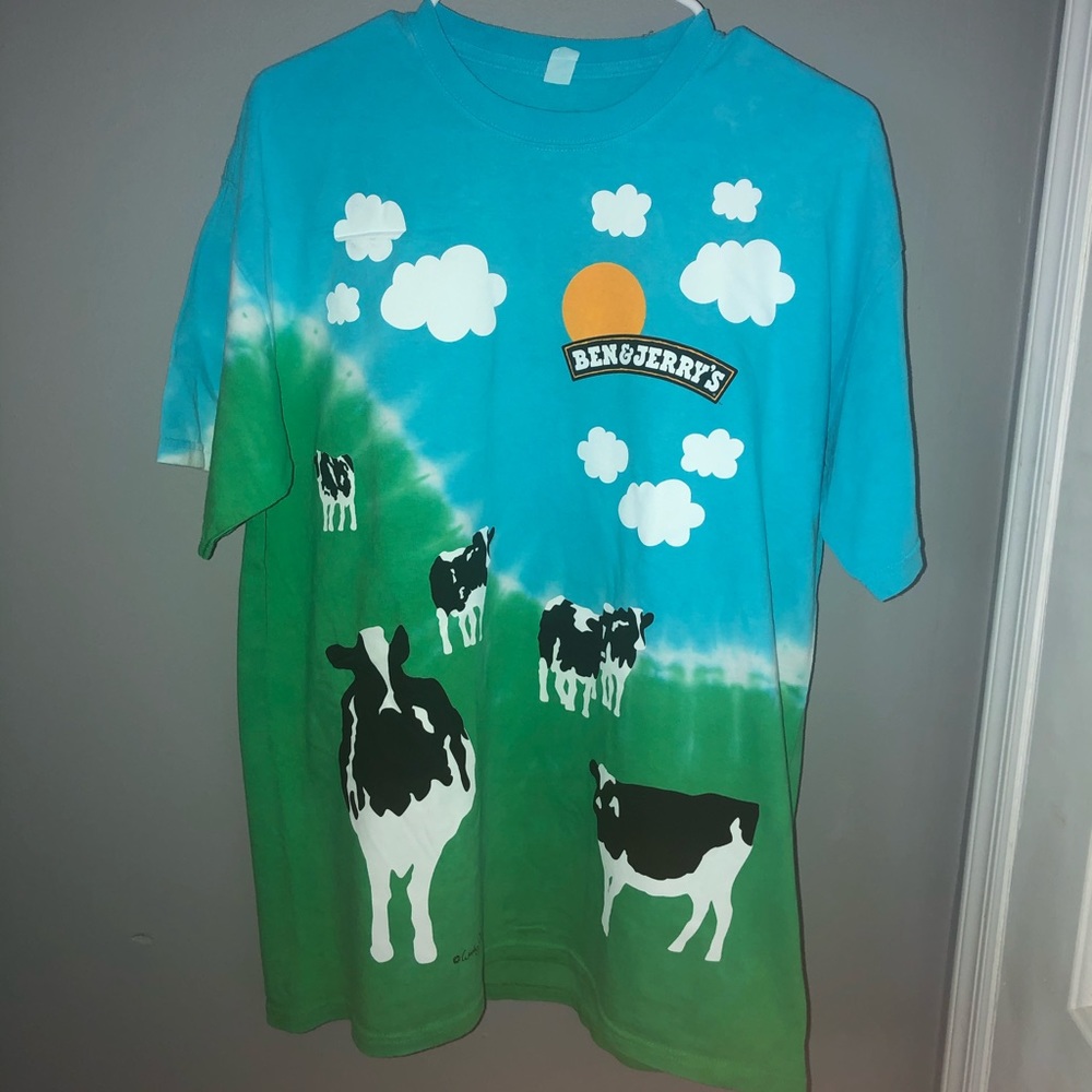 Ben & Jerry’s men’s chunky Dunky Nike shirt Large